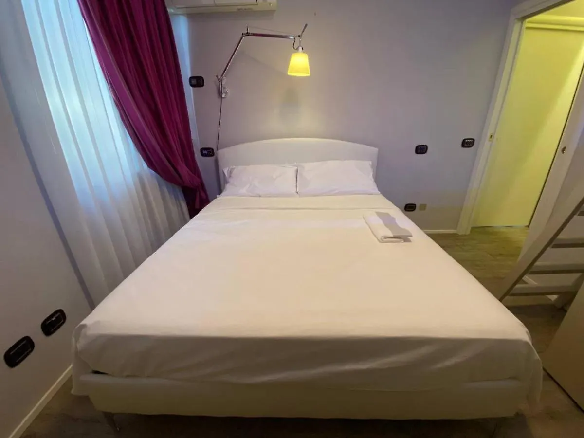 Desenzano Luxury Apartment Desenzano del Garda Olaszország